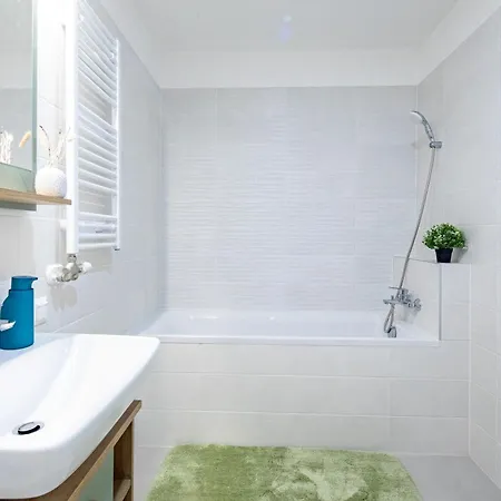 Apartman - Balcony - Brand New - Sunny