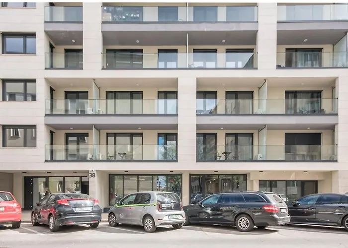 Appartement - Balcony - Brand New - Sunny *