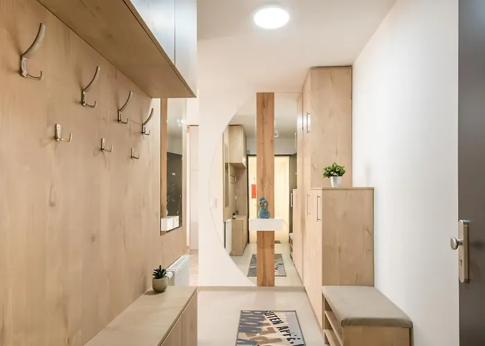 - Balcony - Brand New - Sunny Appartement