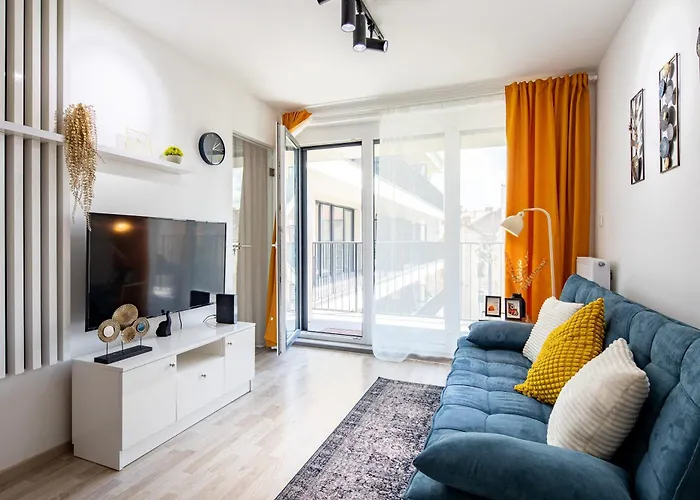 - Balcony - Brand New - Sunny * Budapest