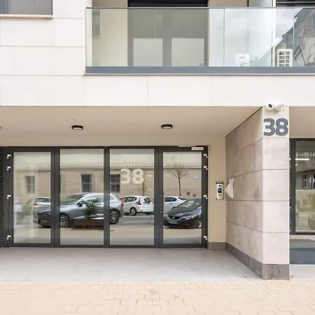 - Balcony - Brand New - Sunny Appartement *