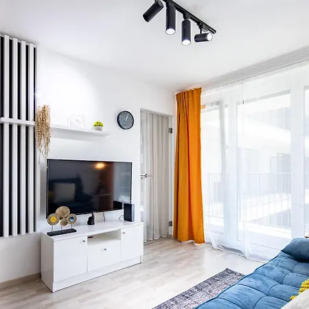 - Balcony - Brand New - Sunny Appartement